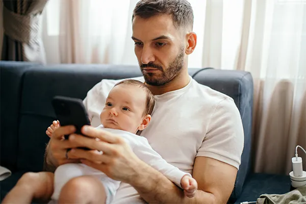 Man texting