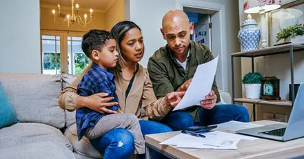 Co-parents determining custody schedule